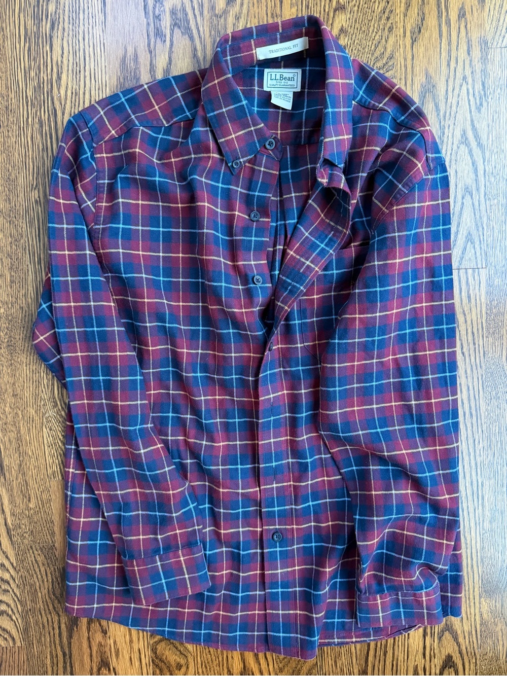 L.L. Bean Men’s Red & Blue Plaid Thick Cotton Flannel Button-Up Shirt